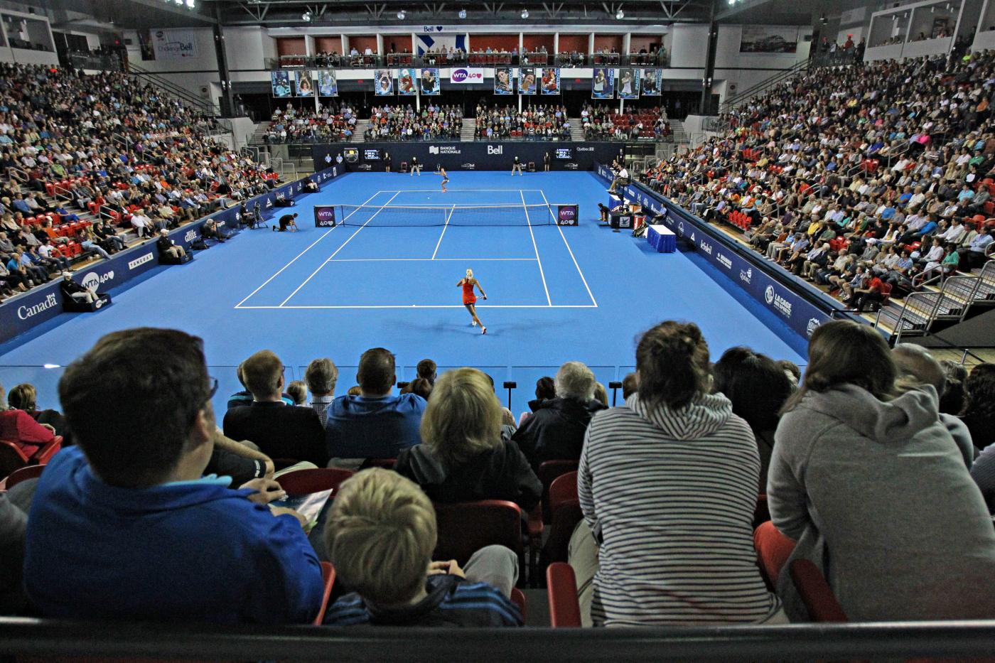tennis au PEPS à Québec