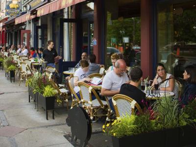 QDa-terrasse-quebec-ete-1400x900