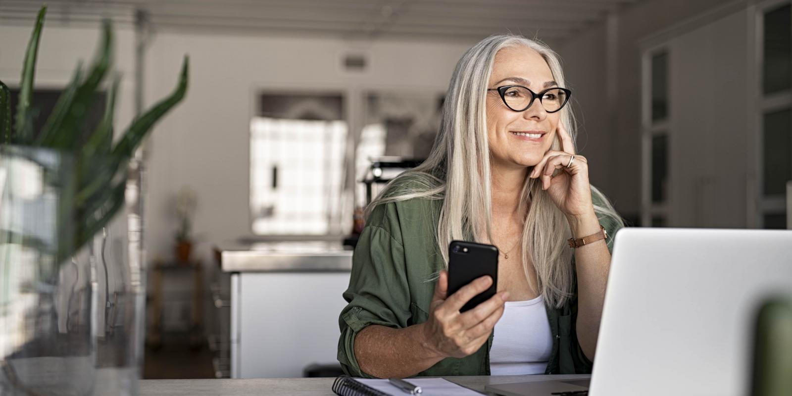 femme en télétravail