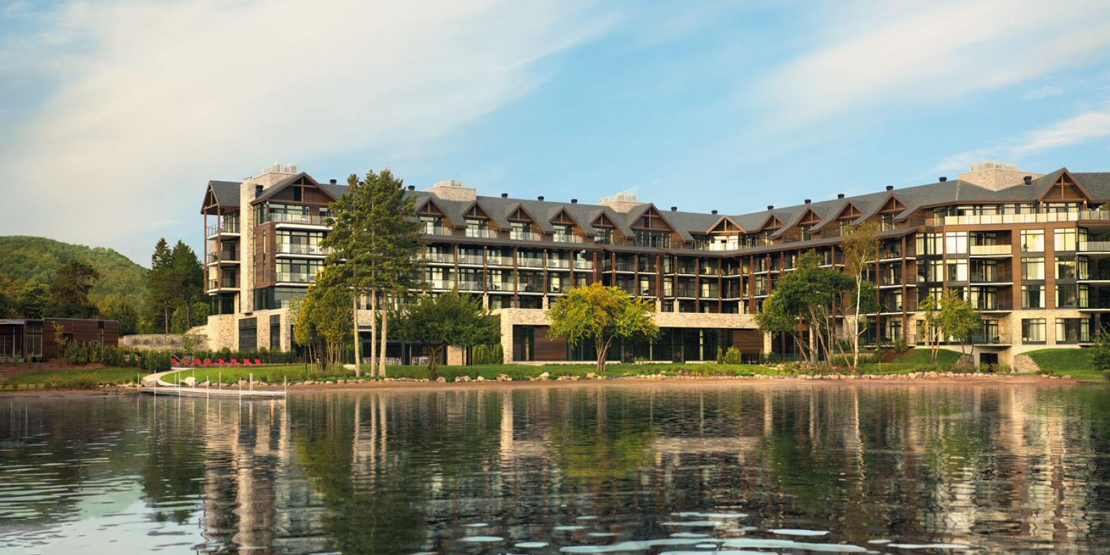 Entourage sur-le-Lac - hôtel extérieur